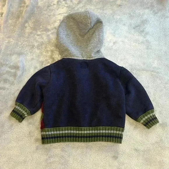 GAP - medium weight knit full zip hoodie. Size 3-6 months - Picture 3 of 3